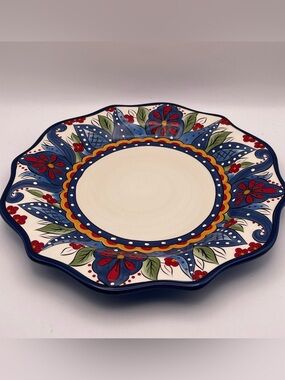 Tabletops Gallery Lucca Handcrafted Scalloped Floral Serving Platter | 11.5”